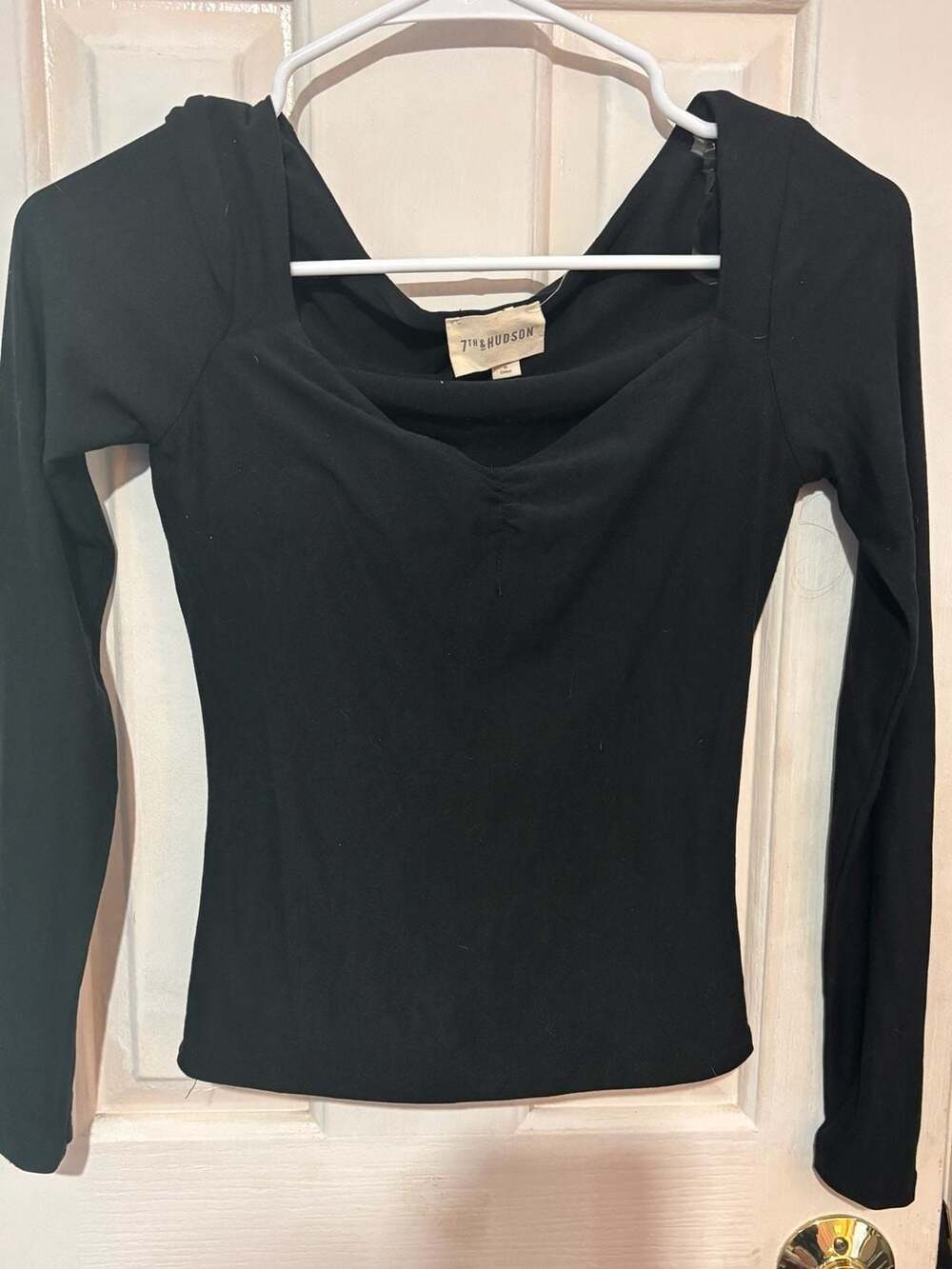 7th & Hudson Black Long Sleeve Square Neck Top Size S
